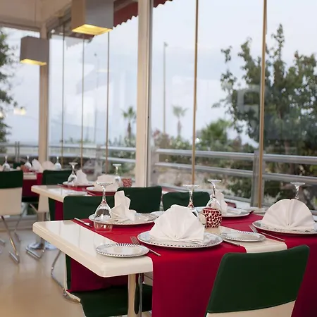 Hotel Garden & 5*
