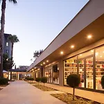 מלון Garden & 5*