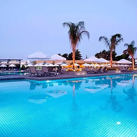 Garden & Hotel