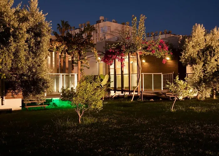 Garden &
