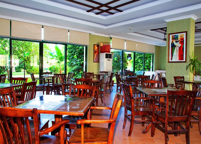 Garden & Hotel